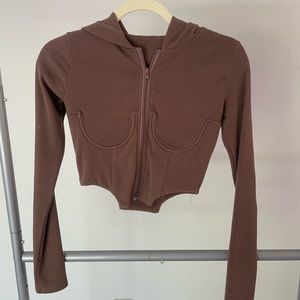 Brown cropped jacket